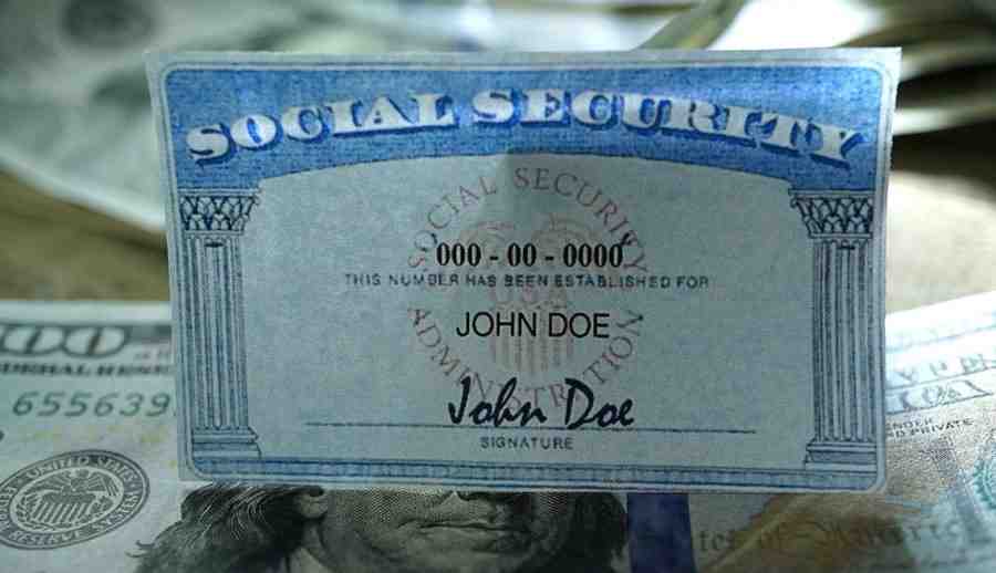Does Social Security start on your birthday or birth month?