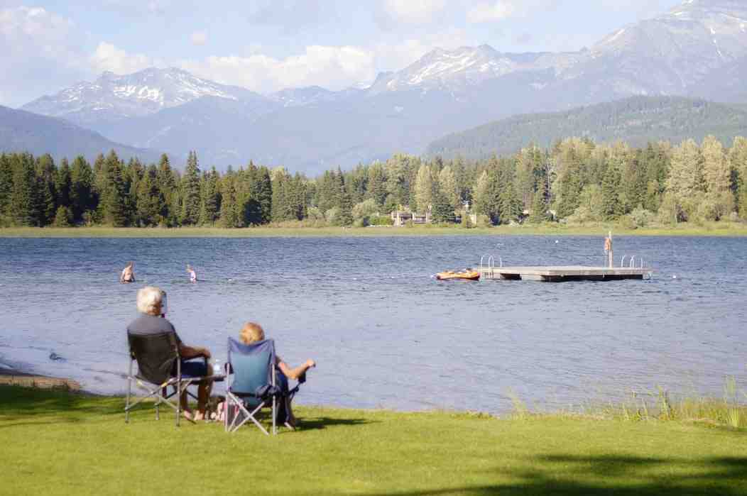 How much does a single woman need to retire?