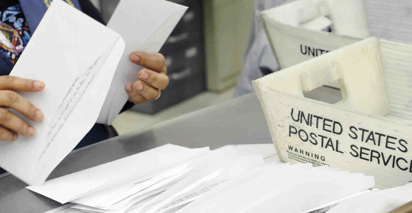 Is the post office offering early retirement in 2021?