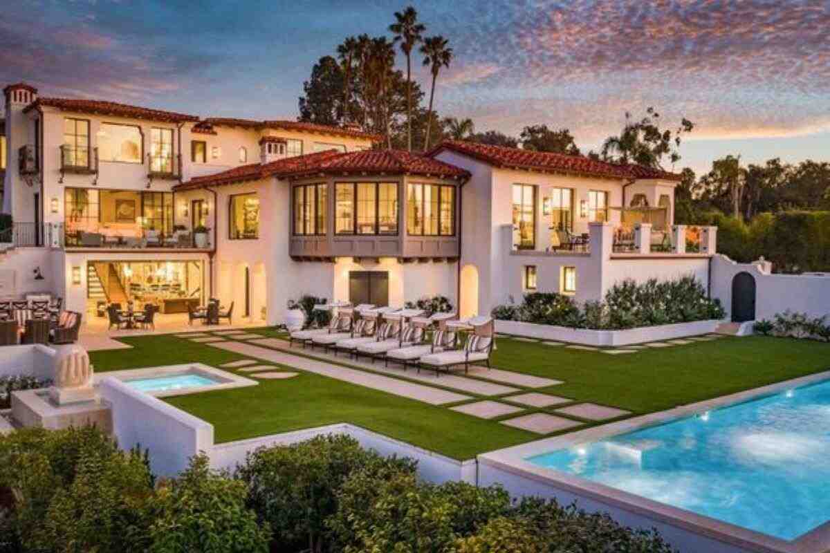 Where do celebrities live in San Diego?