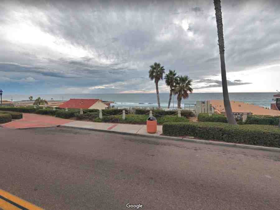 Is La Jolla or Carlsbad better?