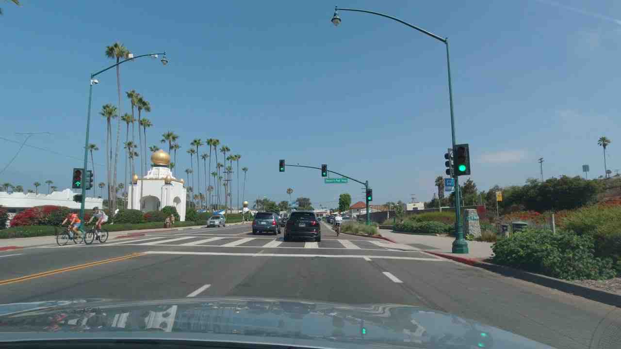 What is there to do in Carlsbad in the winter?