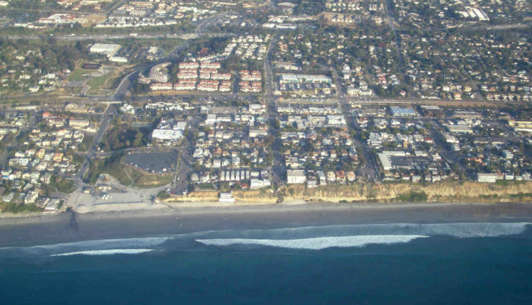 How diverse is Encinitas?